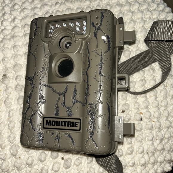 Moultrie Game And Trail Samara - Picture 1 of 4